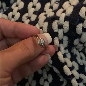 10k White Gold promise ring, Size 6